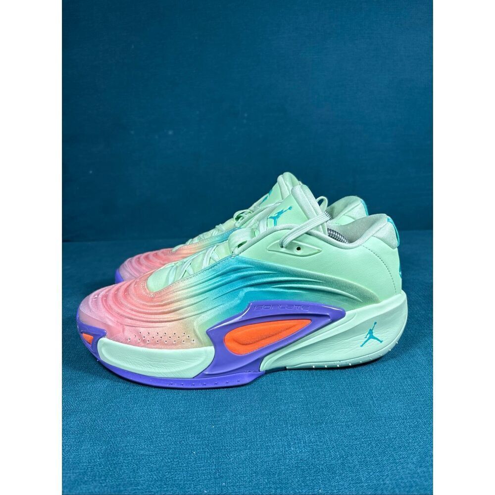Nike Air Jordan Luka 3 Blurred Vision Vapor Green/Hyper Jade/Cone 10 HQ4255-300